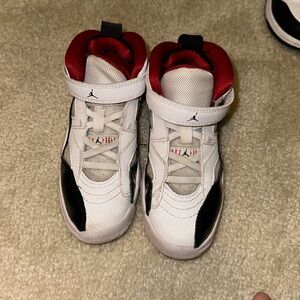 Kids Nike Jordan size 12